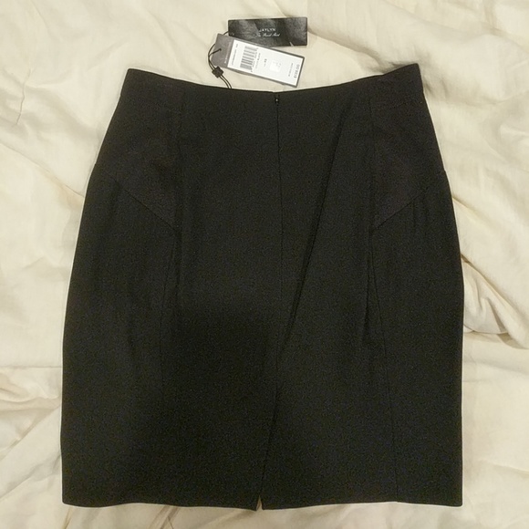 BCBG black pencil skirt, size XS. Dry Clean only. - Picture 2 of 5